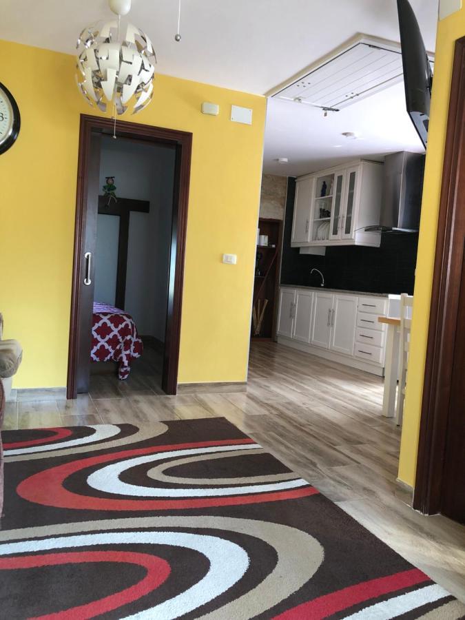 Precioso Apartamento Fina La Caprichosa En Centro De Mondariz Exterior foto